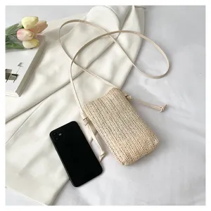 Sac bandoulière téléphone en paille en détail, petit sac d'été décontracté pour femme, beige.