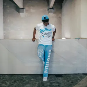 Streetwear men's casual short sleeve t-shirt and sweatpants set with cupid graphic print.