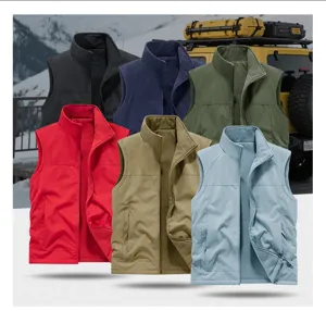 Men's fleece-lined tactical vest multi-pocket winter outdoor thermal waistcoat detail