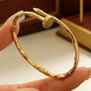 Bracelet Jonc en Acier Inoxydable Motif Clou et Bambou De Luxe Ouvert Pour Couple Cadeau Bijoux Quotidiens