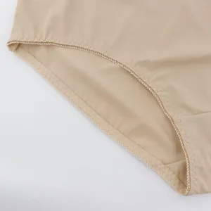 Women seamless plus size briefs detail shot beige lace trim comfortable everyday underwear