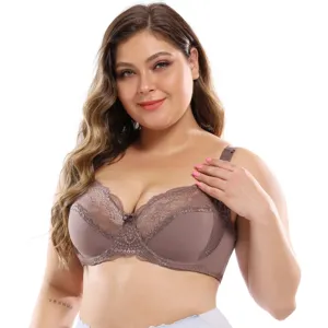 Reggiseno taglie forti a coppa intera con ferretto e pizzo, modello sexy riduttivo donna.