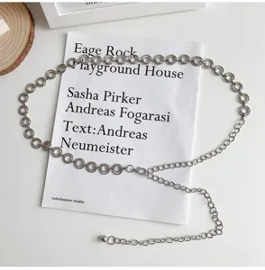 Minimalistische zilveren metalen ketting riem voor vrouwen holle cirkelvormige ring jurk accessoire