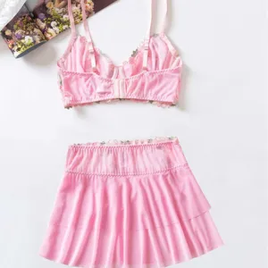 Pink floral mesh embroidery bra and skirt lingerie set, sexy sweet style underwear details.