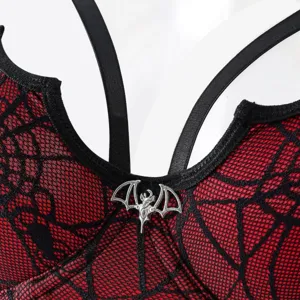 Halloween gotisches Spinnennetz Spitze Korsett Oberteil mit einem Fledermaus Anhänger.
