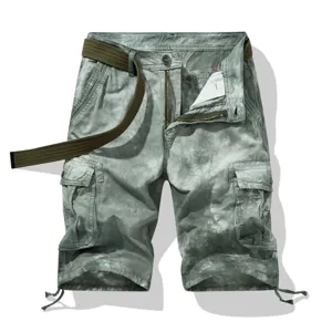 Men's camouflage cargo shorts with belt, casual multi-pocket design, comfortable knee-length fit.