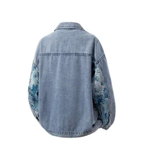 Veste en jean pour homme grande taille avec manches en patchwork brodees de fleurs.