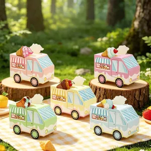 Detalle de caja de caramelos camión de helados, empaque de regalo creativo para fiestas.