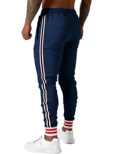 Heren casual joggingbroek met zijstrepen slim fit sportbroek trainingsbroek detail