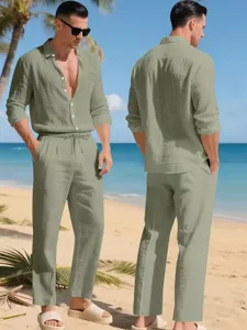 Détail de l'ensemble chemise et pantalon de plage en lin vert décontracté pour hommes.
