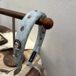 Lichtblauwe stippen haarband schattige vintage haarhoepel chique strass haaraccessoires