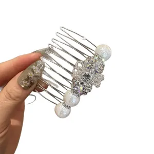Peigne à cheveux strass perle style coréen élégant accessoire de coiffure brillant pour les femmes