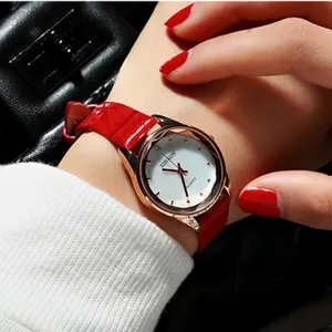 Elegante dames quartz horloge met rode lederen band en witte wijzerplaat voor dagelijks.
