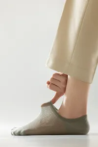 Herren atmungsaktive Mesh Low-Cut unsichtbare Socken Detailansicht, leichte Sommer Kurzsocken.