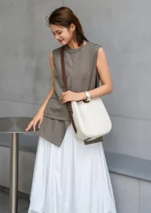 Genuine leather vintage bucket bag for women, casual stylish shoulder and crossbody handbag.