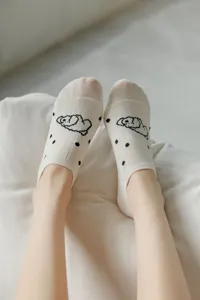 Women breathable beige cotton boat socks with cute puppy cartoon pattern for spring summer.