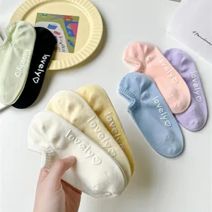 Comfortable cotton low-cut women boat socks set with lovely embroidery design for summer daily wear.
