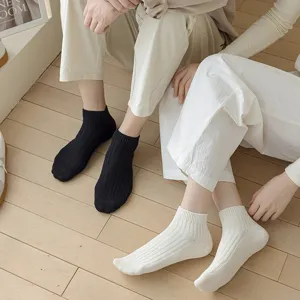 Comfortable solid color low cut ankle socks for couples, breathable everyday casual wear.