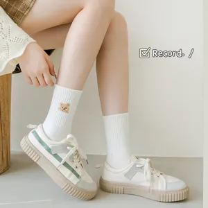 Cute bear embroidered mid-tube socks for women, spring summer sweet casual cotton socks.