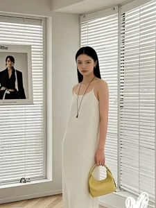Genuine leather hobo bag women casual shoulder underarm dumpling bag chic yellow fashion.