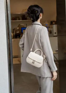 Pelle vera chic borsa da lavoro, elegante borsa a tracolla per donne, nuova borsa di moda quotidiana.