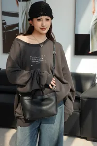 Top-layer cowhide leather handbag 2026 spring summer retro versatile crossbody shoulder bag