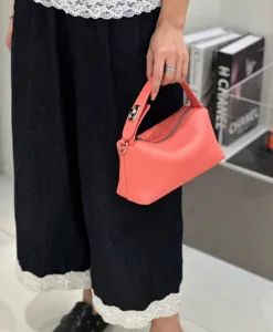 Genuine leather handbag soft pillow lunch box bag casual minimalist stylish crossbody bag