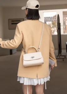 Echte Leder Umhängetasche für Damen, minimalistische Rindsleder Schlosstasche Handtasche.