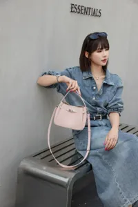 Mini leather Kelly handbag chic pink top handle crossbody bag for women casual daily wear style