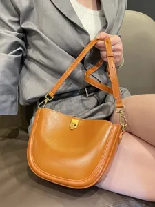 Women's Retro Leather Saddle Bag High-End Luxury Shoulder Crossbody Bag With Metal Lock Daily Casual Handbag