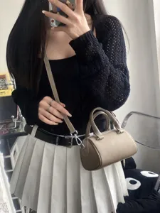 2025 new cross-border Boston pillow bag, genuine leather handbag, chic crossbody bag for women.
