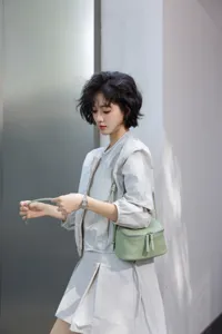 Stylish genuine leather mini crossbody bag for women, perfect for daily commuting and travel use.