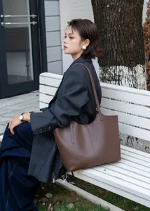 Genuine leather autumn winter tote bag for women, large capacity solid color brown shoulder bag.