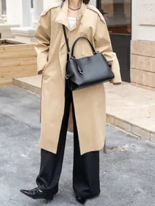 Genuine leather shoulder bag for women, high-end niche design, large capacity commute handbag.