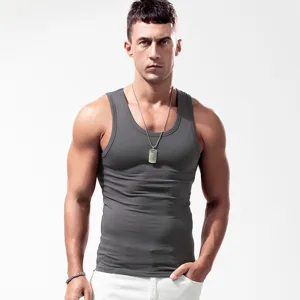 Men's solid color fitted gym tank top, casual active wear singlet for sports and daily base.