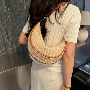 Sac bandoulière hobo en paille d'été pour femme sac demi-lune plage tissé élégant