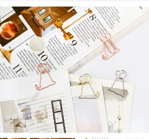 Cute puppy shaped metal paper clips set, creative stationery cute animal bookmarks for desk.