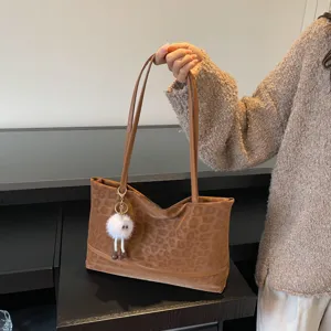 Leopardenmuster Tote Bag Detailansicht, große lässige Umhängetasche für Damen Herbst Winter.