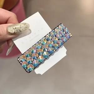 Glänzende Kristall Strass Haarklammer, elegante schimmernde rechteckige Haarspange.