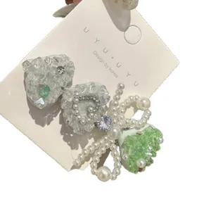 Pince à cheveux cœur cristal vert menthe style coréen nœud perle française élégante