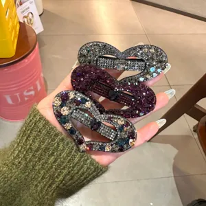 Magnifique pince à cheveux cœur en cristal avec strass accessoire barrette détail