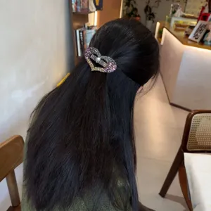 Pince à cheveux cœur en strass pour femme, barrette printemps cristaux étincelants.