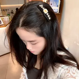 Korean style black hair clip with sparkly rhinestones and elegant knight charm, chic accessory.