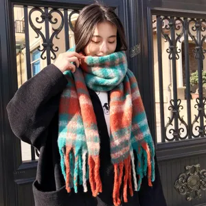 Gemütlicher Mohair Karoschal für Damen Winter warme Fransendecke modischer Karo Schal weich