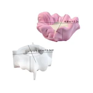 DIY moule en silicone pour bougeoir vague et bougie finie, idéal pour la décoration de la maison.