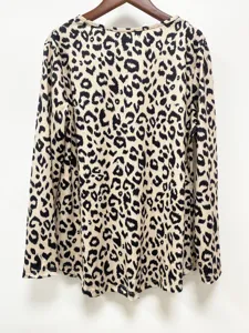 T-shirt à manches longues et imprimé léopard classique, haut décontracté pour l'automne et l'hiver.