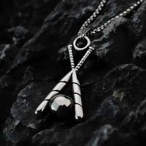 Collier pendentif batte de baseball en acier inoxydable, bijoux de sport rétro pour hommes détail.