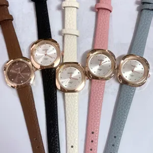 Minimalistisch Dames Quartz Horloge Vierkante Legering Kast Kunstlederen Band Strass Schaal Analoge Wijzer Dames Polshorloge Elegant Horloge