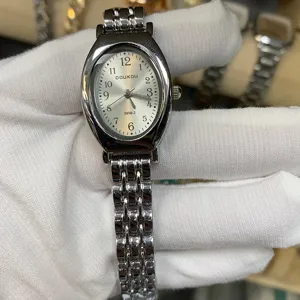DOUKOU vintage ovale Damen Armbanduhr aus Edelstahl, elegante Damenuhr mit Quarzwerk.