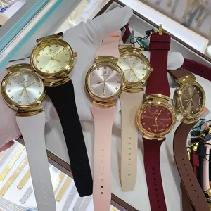 Women quartz watch with silicone strap, rhinestone dial, stylish multi-color design
